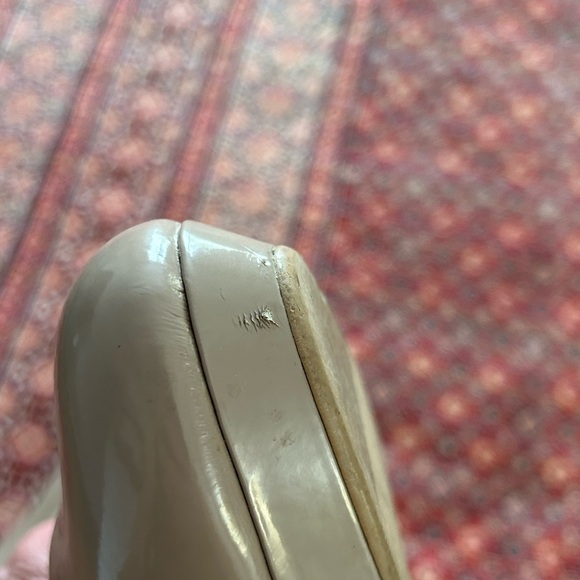 H&M tan patent platform pumps size 8 - Picture 10 of 10